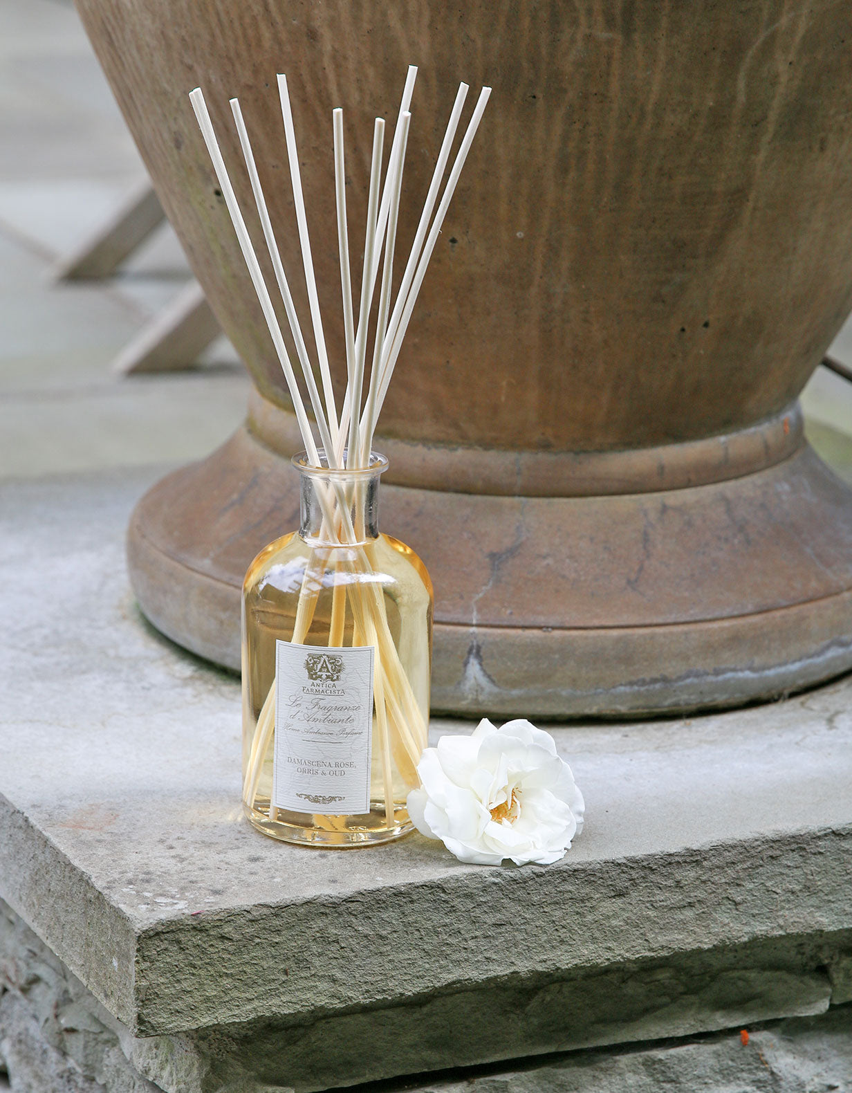 250ml Damascena Rose, Orris & Oud Reed Diffuser